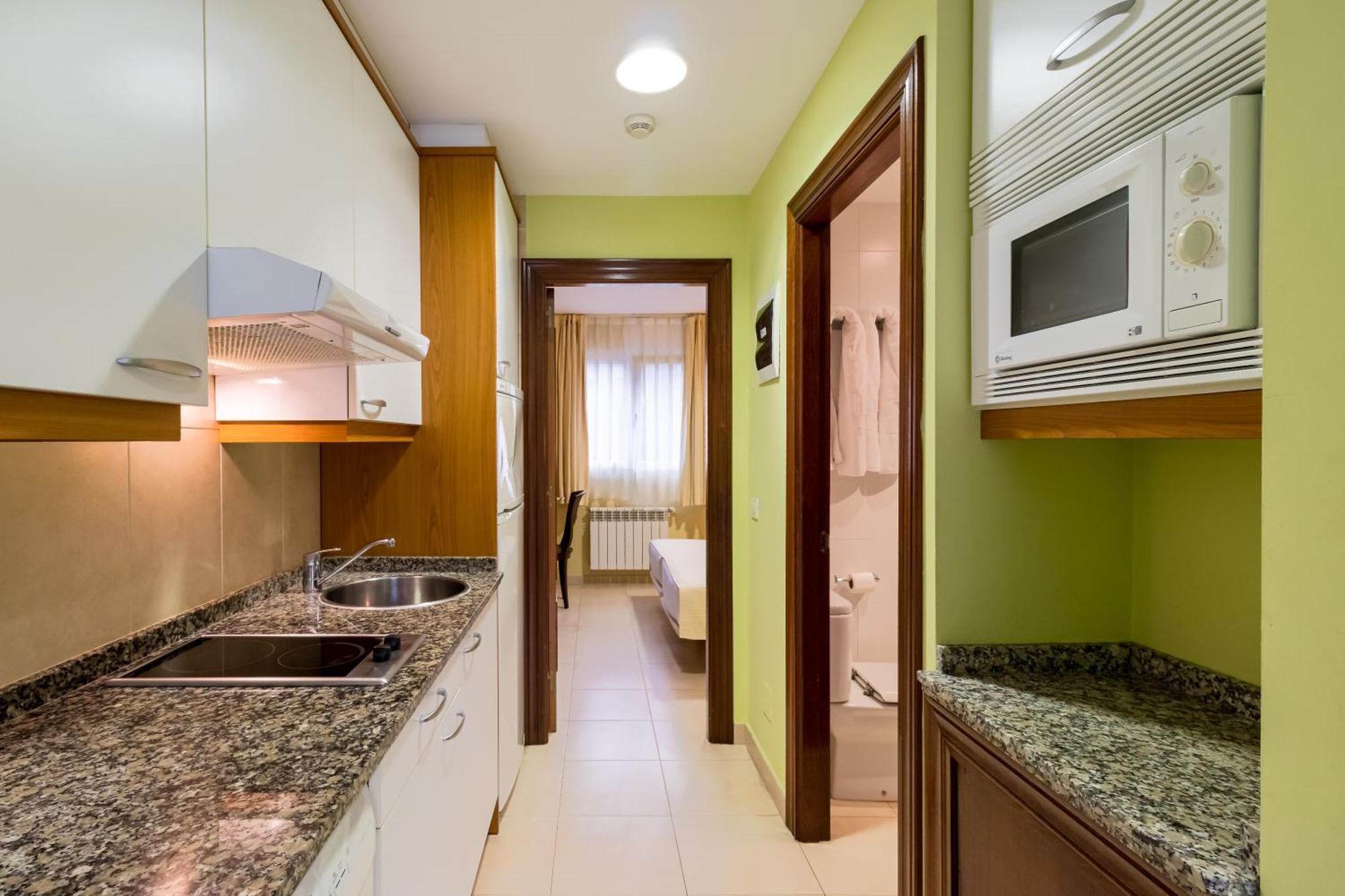 Apartamentos Silken Playa De Toro Llanes Exteriör bild