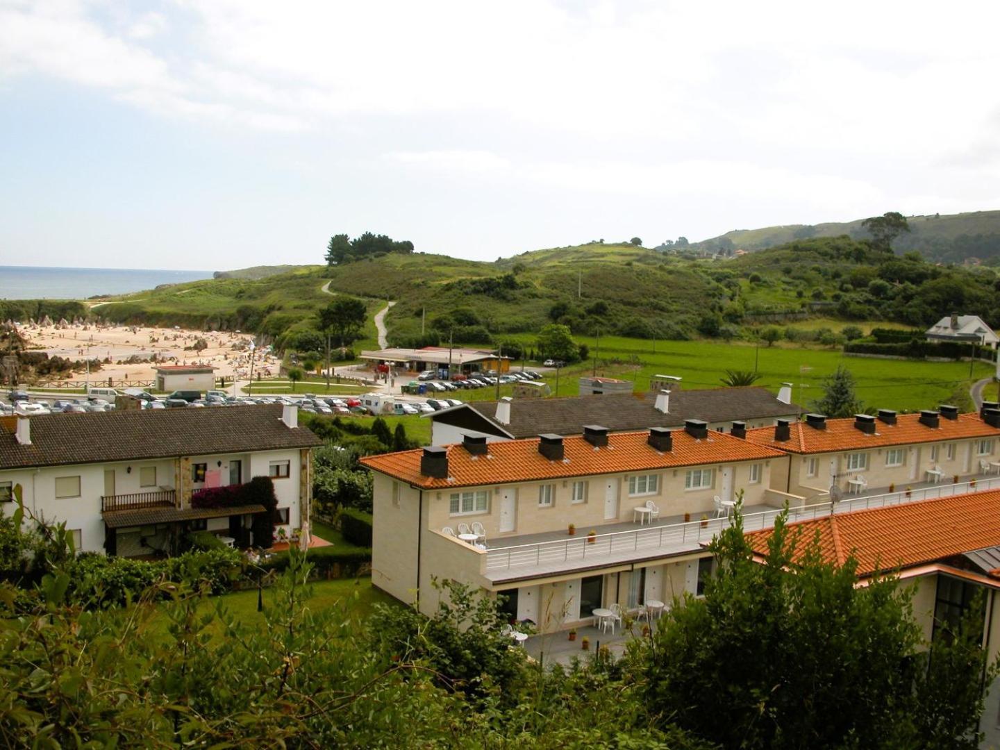 Apartamentos Silken Playa De Toro Llanes Exteriör bild
